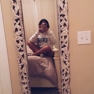 Meet your Posher, Valeria